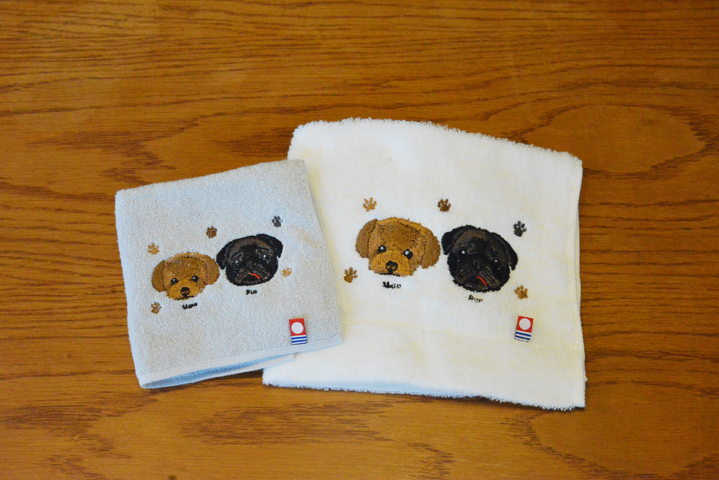 ハンカチ／犬刺繍
